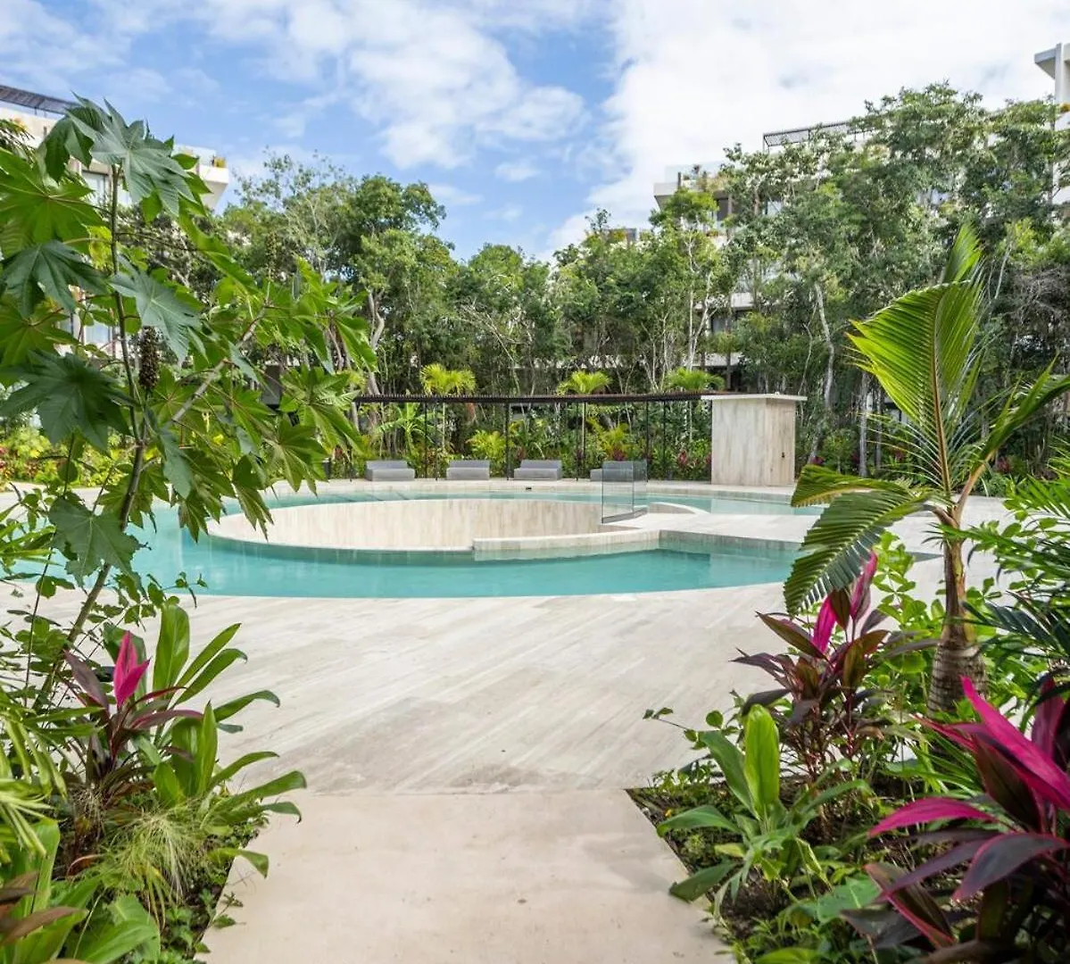 Luxurious Loft In Tulum 9 Minutes From The Beach Apartment